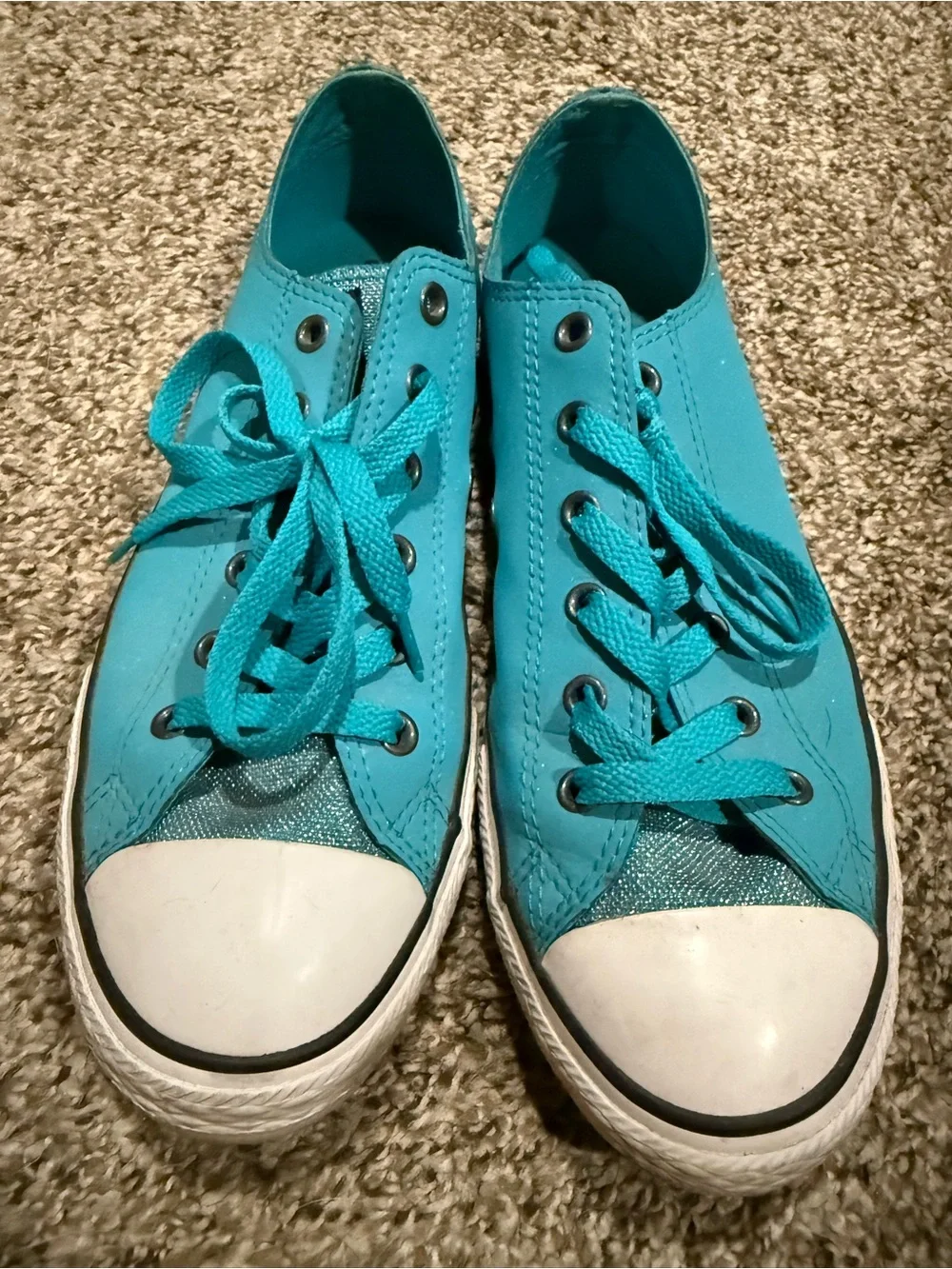 Kids Bright Teal Low-Top Converse with sparkle tongue